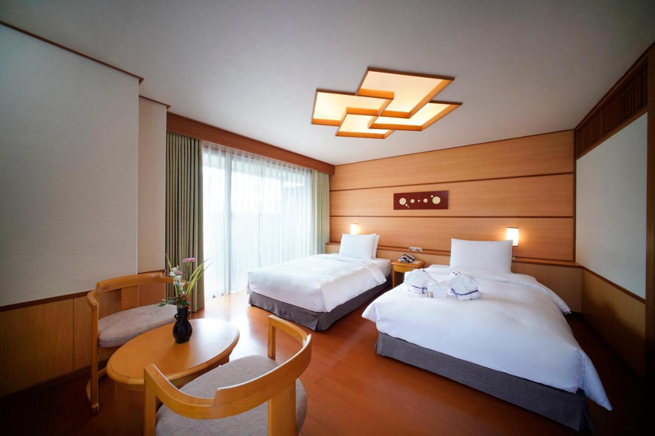 Radium Kagaya Taipei Hotel Exterior photo